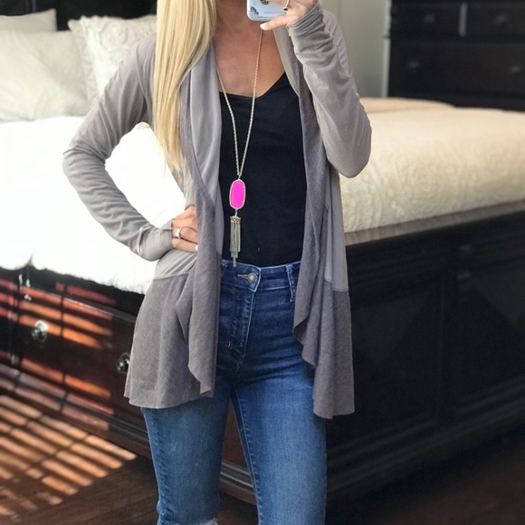 Olive Olivia Cardigan - Picture 2 of 7